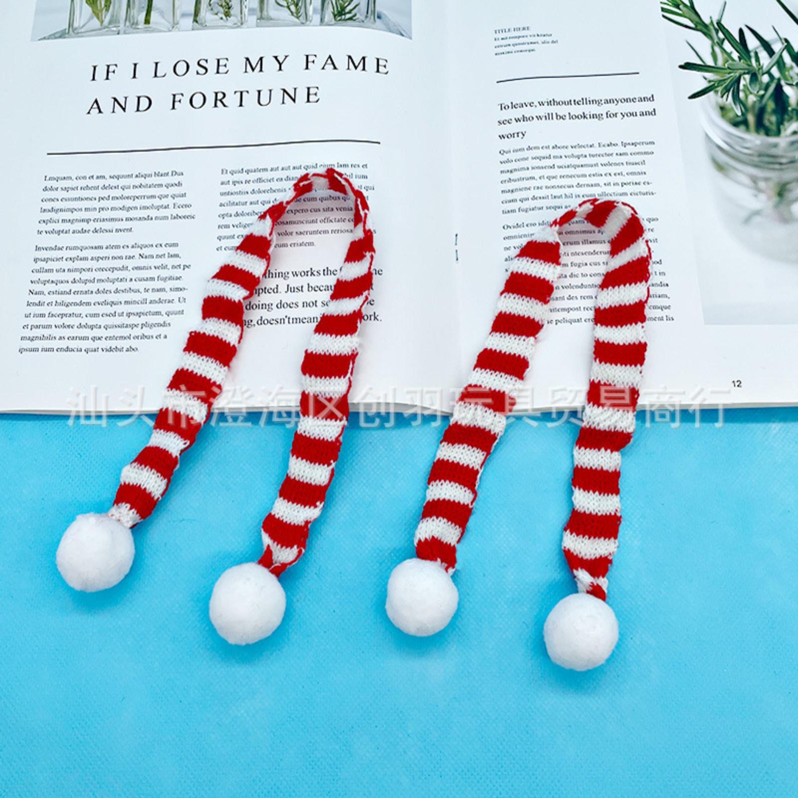 

Рождественская шапка с шарфом в красных и зеленых праздничных цветах, декоративное подвесное украшение с петлей для пальца, пряжа-клубок One Size