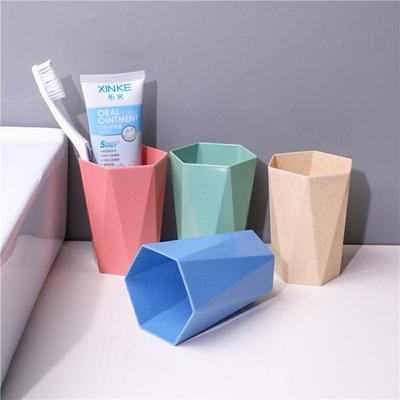 Banyo ve tuvalet – Diş fırçası tutucuları