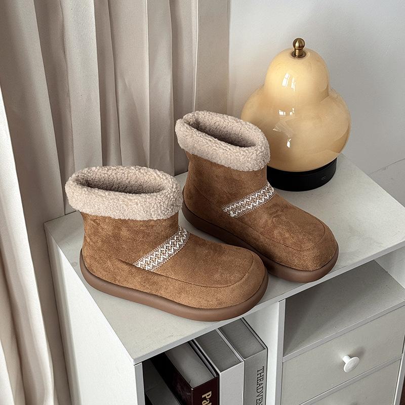 Design Retro Wind Velvet Warm Flat Snow Boots Women's 2025 Autumn and Winter Fashionable and Comfortable Big Head Shoes Short Cotton Shoes