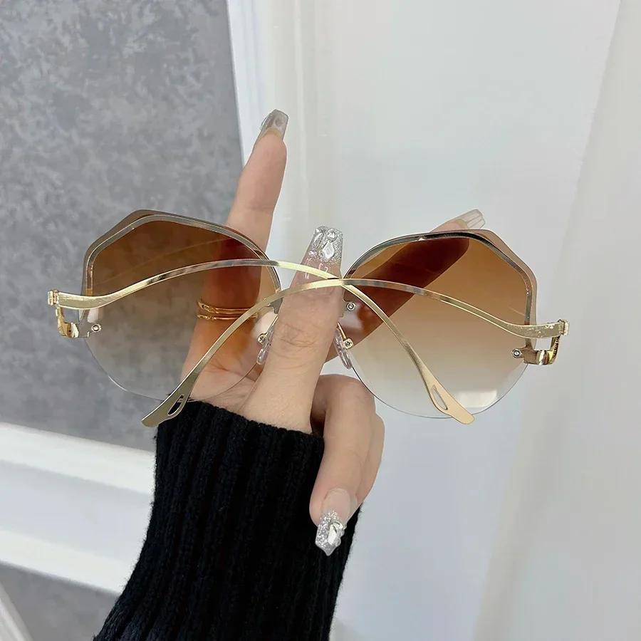 Vintage Classic Square Sunglasses For Women Men Retro Stylish Minimalist Fashion Female Male
