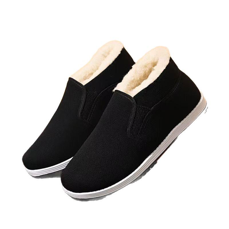 Men's Winter Plush Lined Old Beijing Cloth Shoes - Thickened Cotton Shoes for Middle-Aged & Elderly.