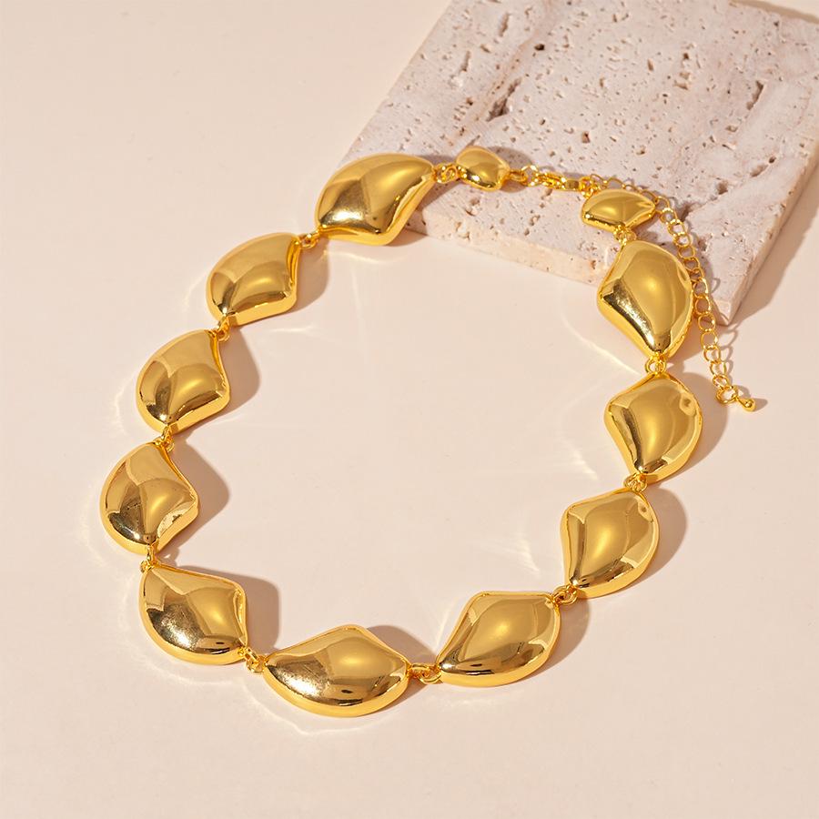 

Комплект серег и ожерелья из смолы со стразами в средневековом стиле: Высококачественная модная бижутерия для женщин