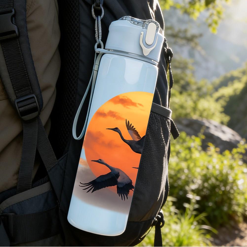 1PC Sunset Flying Eagle Pattern 750ml Color Plastic Sports Water Bottle Leakproof Flip Straw Lid Suitable for Sports Office Home Use
