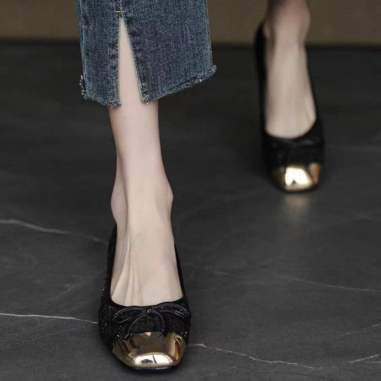 

French thick heel with single shoes women s 2025 new autumn comfortable small fragrant soft sole casual Mary Jane shoes 35