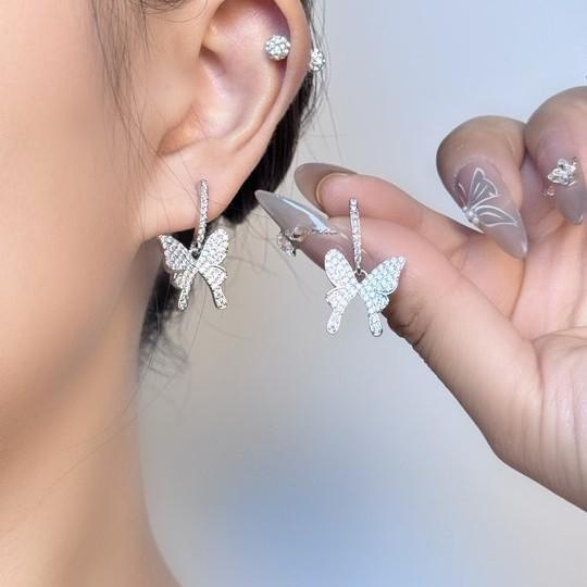 New light luxury sparkling butterfly earrings, earrings, exquisite niche simple fringed design, earrings, ear jewelry