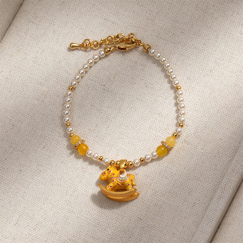 Yellow Enamel Pearl Rocking Horse Necklace - Light Luxury High-End Clavicle Chain
