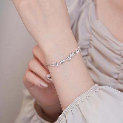 Wisteria Women's Zircon Leaf Bracelet - Luxurious Gift for Best Friend.