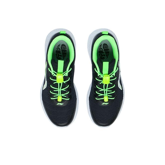 Li Ning Kids Comfortable Physical Fitness Test Non-Slip Shock Absorbing Wear-Resistant Low-Top Running Shoes Kids sneaker Black Green YKFS074-3