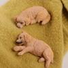 Kreative schlafende Hundefigur Heimdeko Simulierte Hund Auto-Schmuckstücke Niedliche Welpenstatue Golden Retriever Modell Armaturenbrett Tischplatte