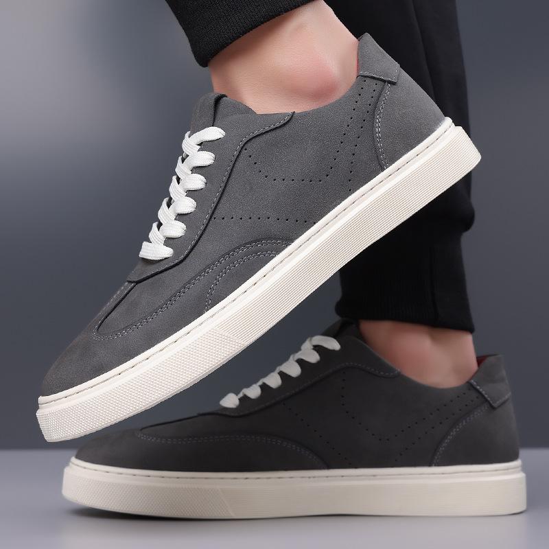 Men'S Plus Size Suede Casual Sneakers Round Toe Lace-Up Breathable Comfortable British Style Skateboarding Shoes Designer Shoes