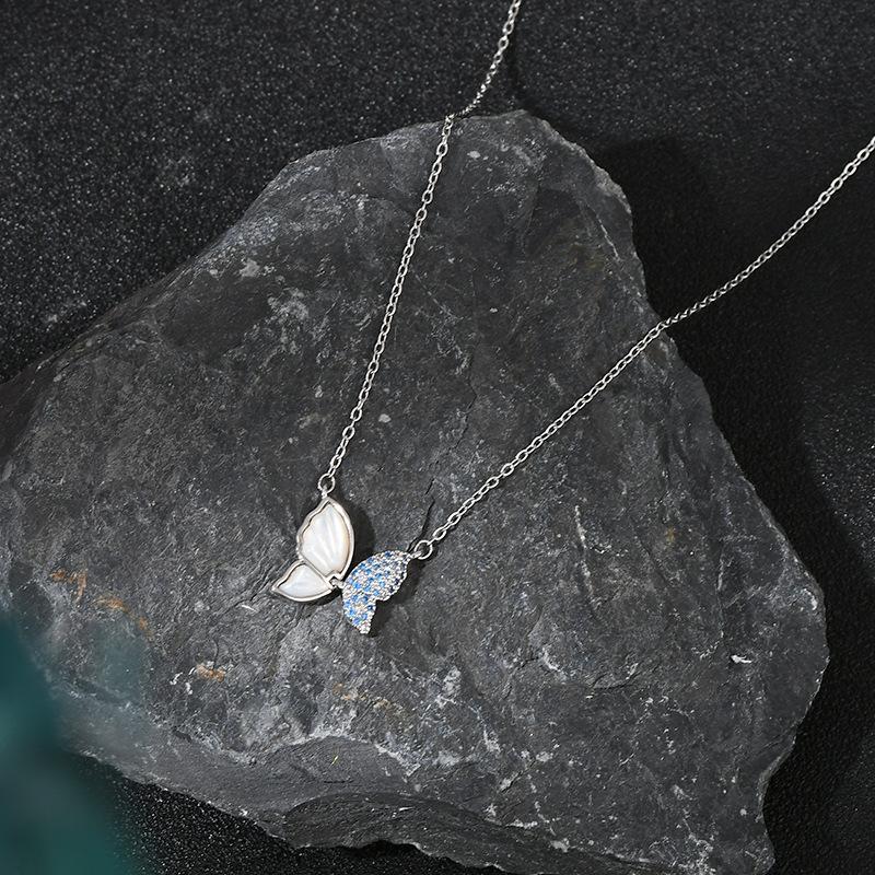 

Ожерелья Ожерелье Бабочка Стиль Пригородный Модное Ожерелье Ювелирные Изделия Подарки для Девочек Для Женщин Подвески Модные Винтажные Подвески Ювелирные Изделия