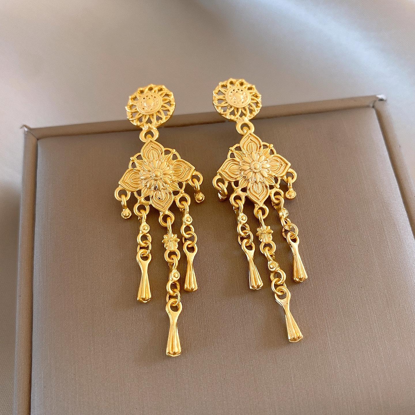 

Роскошные серьги Изысканные серьги Богемные кисточки Этнические серьги Модные украшения для вечеринок Золотые серьги золотистый