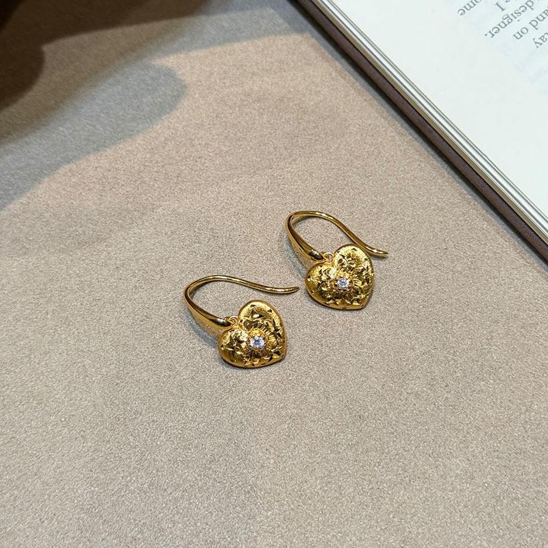 Classic inlay diamonds brushed heart-shaped earrings for women high-end simple autumn and winter style earring banquet jewelry