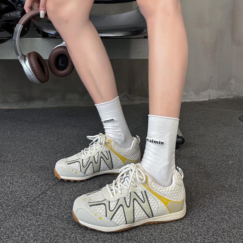 Fashion Women's Sneakers 2025 Summer Fashion Breathable Lace Up Running Shoes Outside Soft Soled Lightweight Comfortable Sneakers