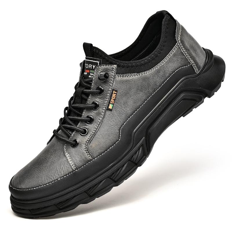 Classic New Men's Loafers Casual Outdoor Shoes Versatile Hiking Travel Shoes Men's Genuine Leather Shoes Non Slip Free Delivery