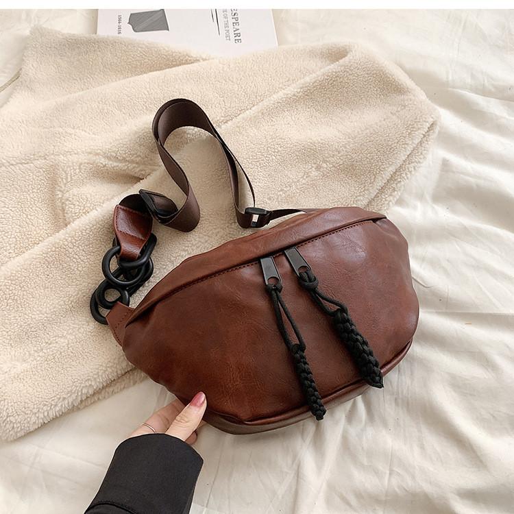 

Female Chest bag chain Saddle Crossbody Bag For Women Shoulder bag PU Leather ladies Waist Pack fanny packs mobile phone Wallet