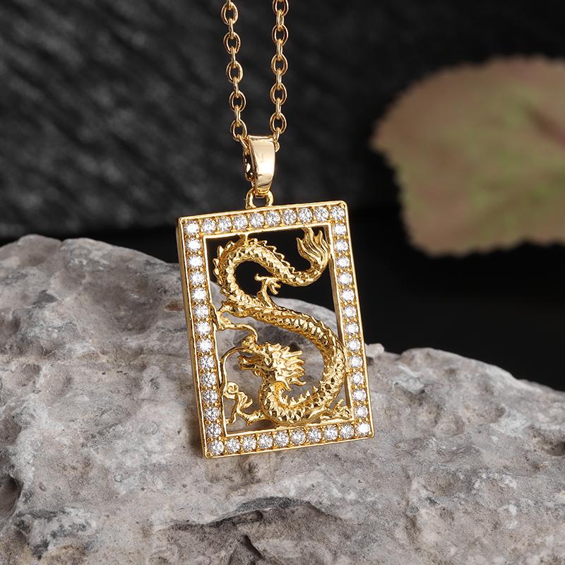 Exquis collier de bête dragon auspicieuse pour femmes Style ethnique Pendentif dragon des douze signes du zodiaque Bijoux amulette pour filles