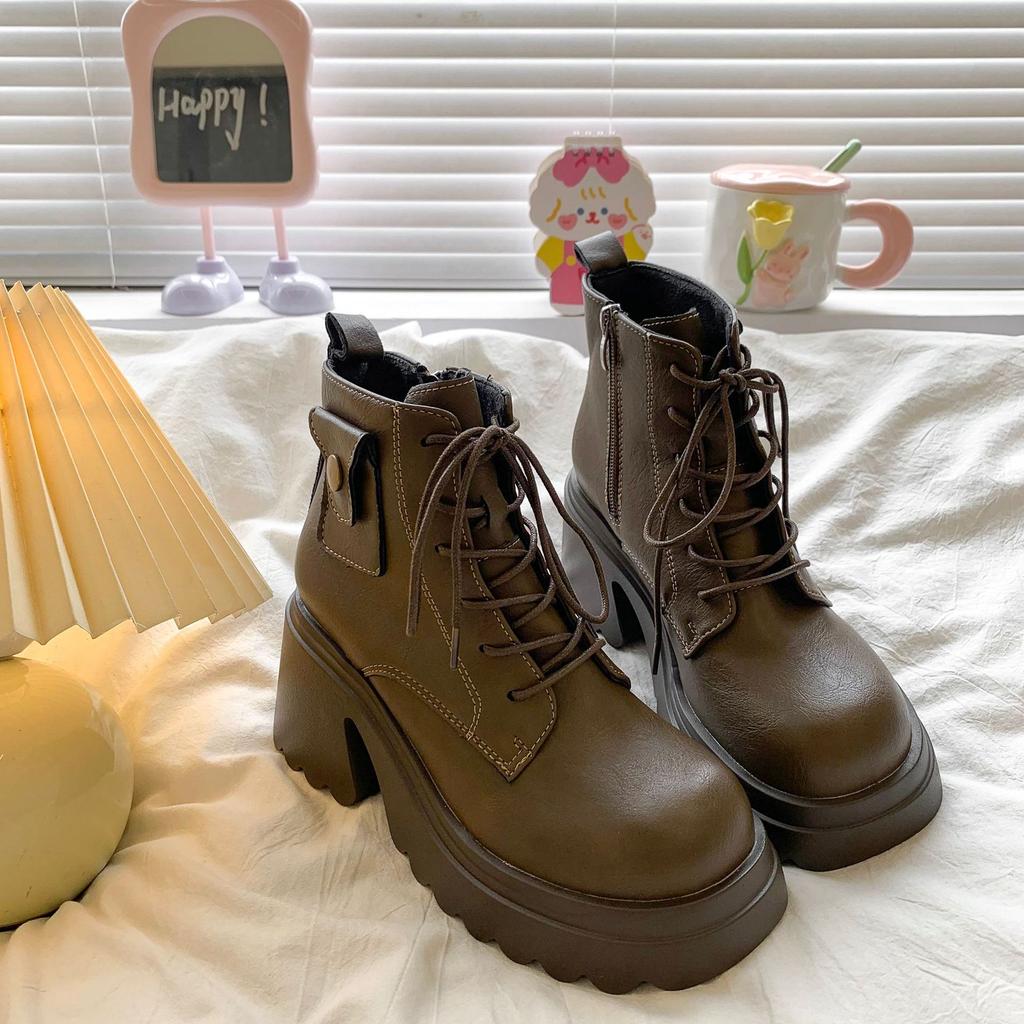 Yunfu British Style Martin Boots Women's Single Boots 2025 Fashion Platform Short Boots Autumn and Winter Height Increase Outer Wear Versatile