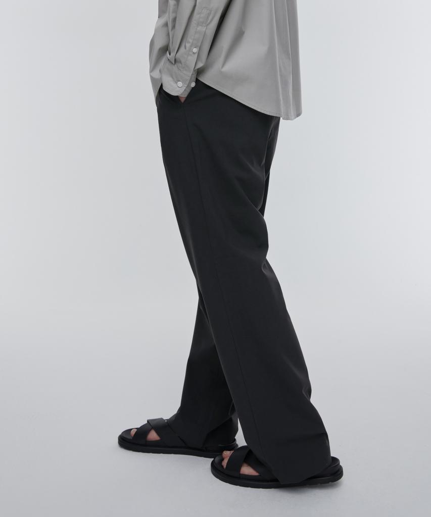 MUSINSA STANDARD [Cooltandard] One-Pleat Wide Elastic Waist Slacks [Dark Gray]