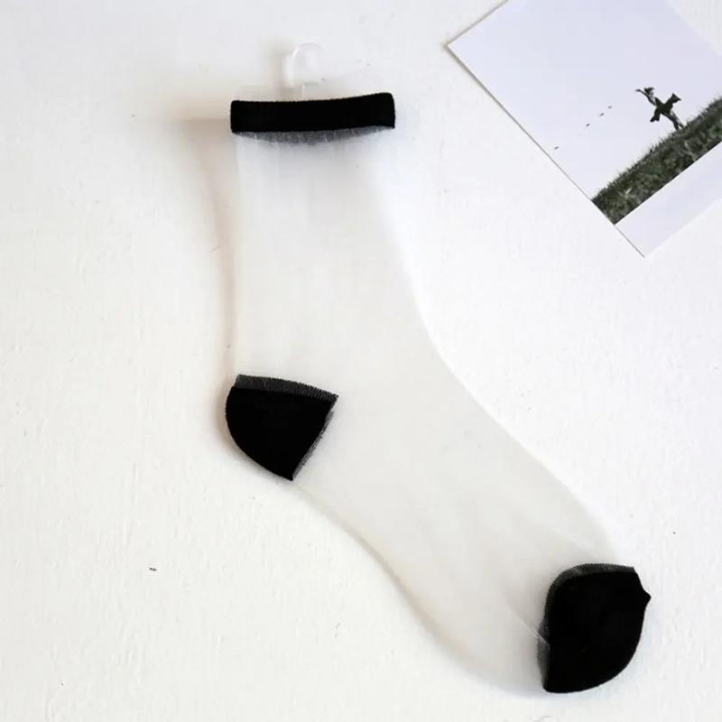 Womens Lace Transparent Socks Black White Fishnet Socks Summer Fashion Elasticity Ankle Thin Women Socks Sheer Hosiery