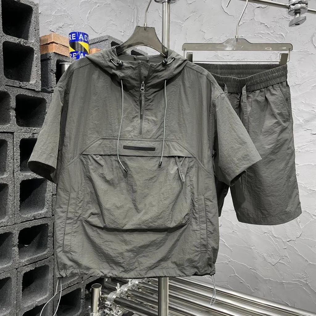 Men's Lightweight Summer Set: Loose-Fitting, Breathable Hooded Short-Sleeve Top + Workwear Shorts (Plus Size Two-Piece Set)