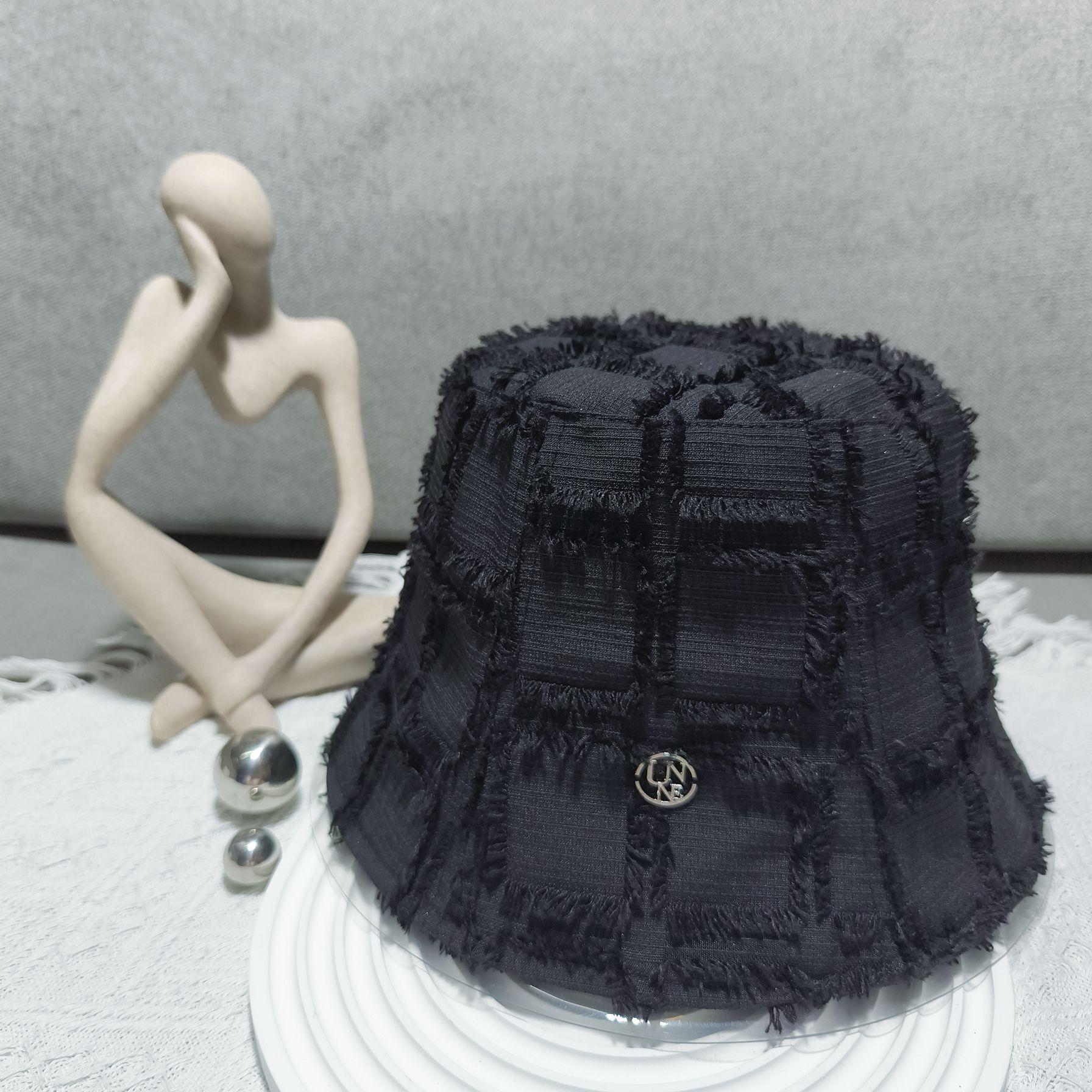 

Новая версия шляпы нищего Старая черная шляпа рыбака для женщин Артефакт для лица без макияжа Маленькая панама Японская ретро шляпа-ведро Тренд M（56-58cm）