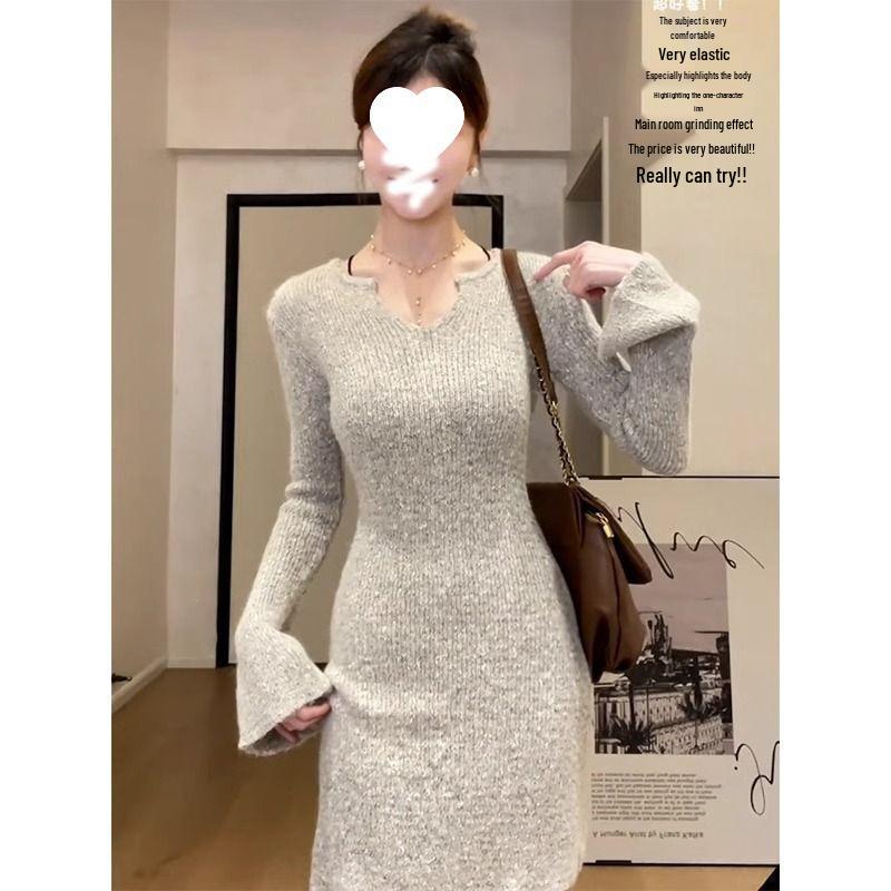 Women s V-Neck Knit Dress: Autumn/Winter 2025 Hip-Hugging Layered Style XL, 116-125 jin