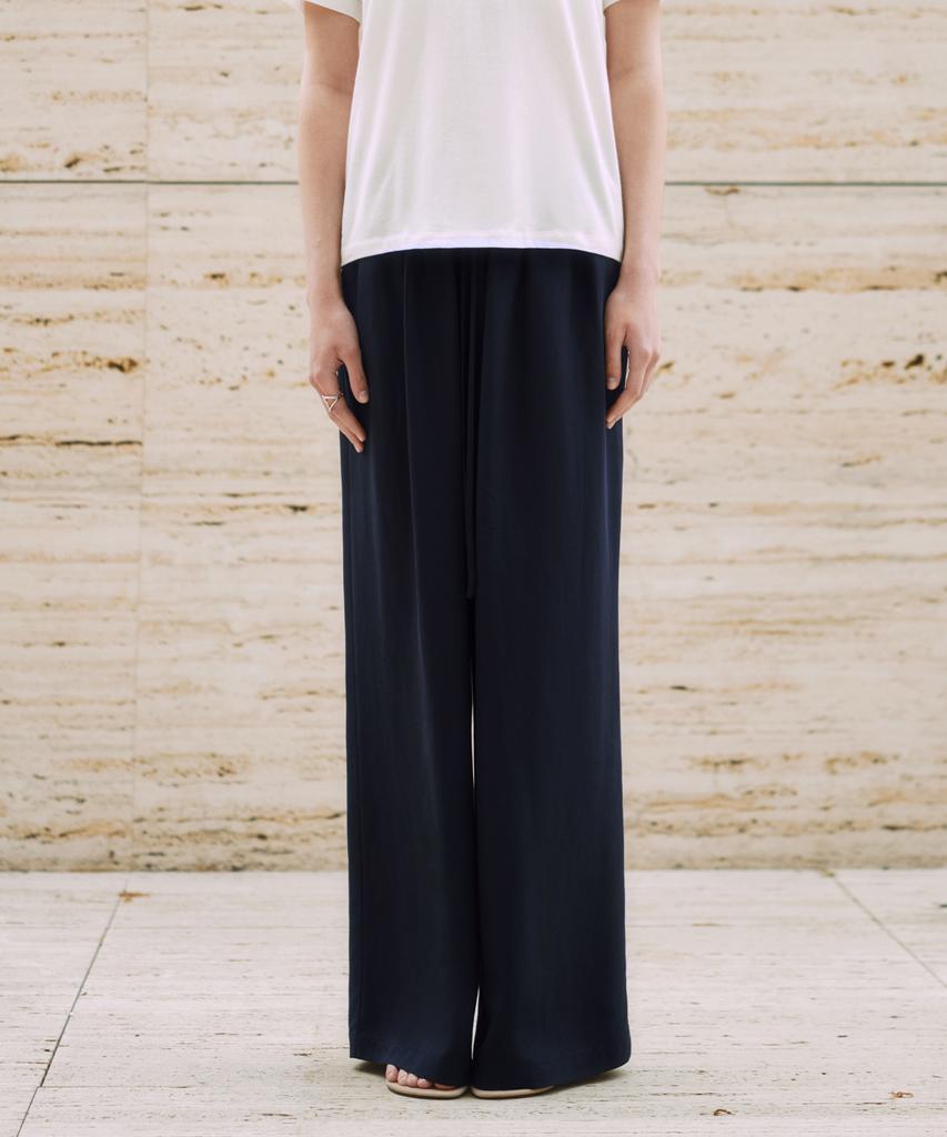 ZEROSTREET Lezero Silky Linen Elastic Waist Pants / Navy