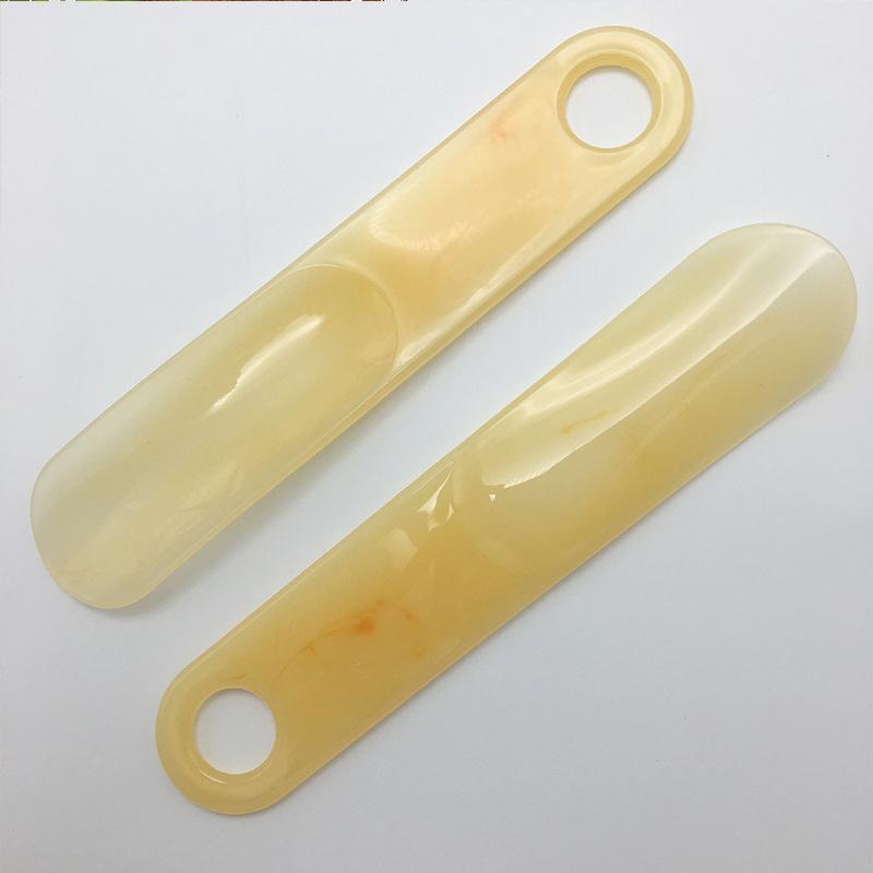 Plastic Short Shoehorn, Hanging Translucent Shoehorn, Portable Lazy and Practical Shoehorn