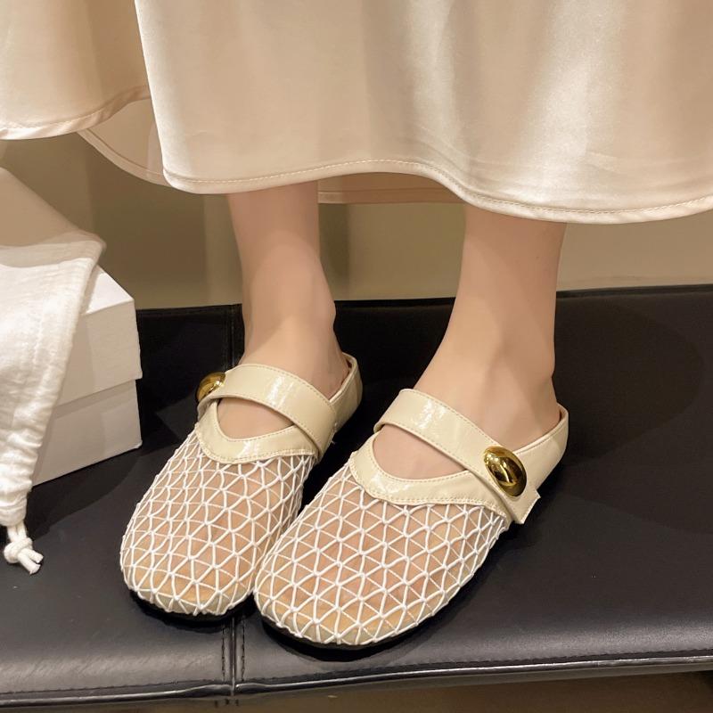 Fashion New 2025 Women's Flat Bottom Slip-On Sandals Head Cover Mesh Breathable Summer Outdoor Rubber Sole Soft Bottom Slippers