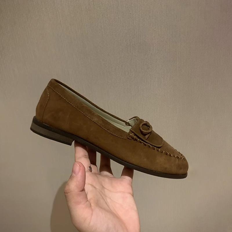 Cowhide version~ niche design sense, one pedal, versatile bow, round head, shallow mouth, soft bottom temperament, flat-soled Doudou shoes