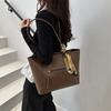 High Sense Retro 2025 New Popular Fashion Trend Fashion Large Capacity Tote Bag Women Shoulder Handbag