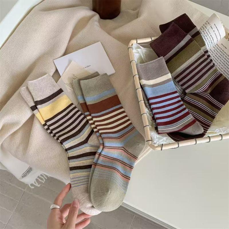 4 Pairs of Striped Socks, Women's Autumn and Winter Thigh-high Socks, Simple and Versatile Cotton Socks, Anti-odor Boneless Pile Socks, High Socks