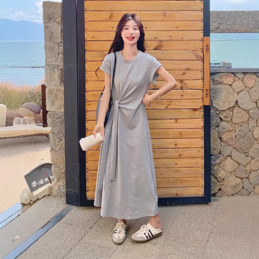

Niche design dress women s medium and long summer large size fat MM French thin pendant T-shirt skirt M серый