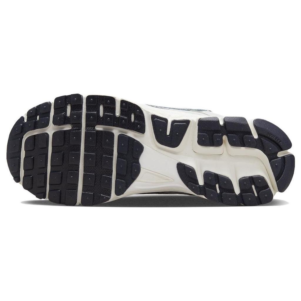 Nike Air Zoom Vomero 5 Photon Dust Metallic Silber Damen Turnschuhe Chrome Gridiron Sail FD0884-025