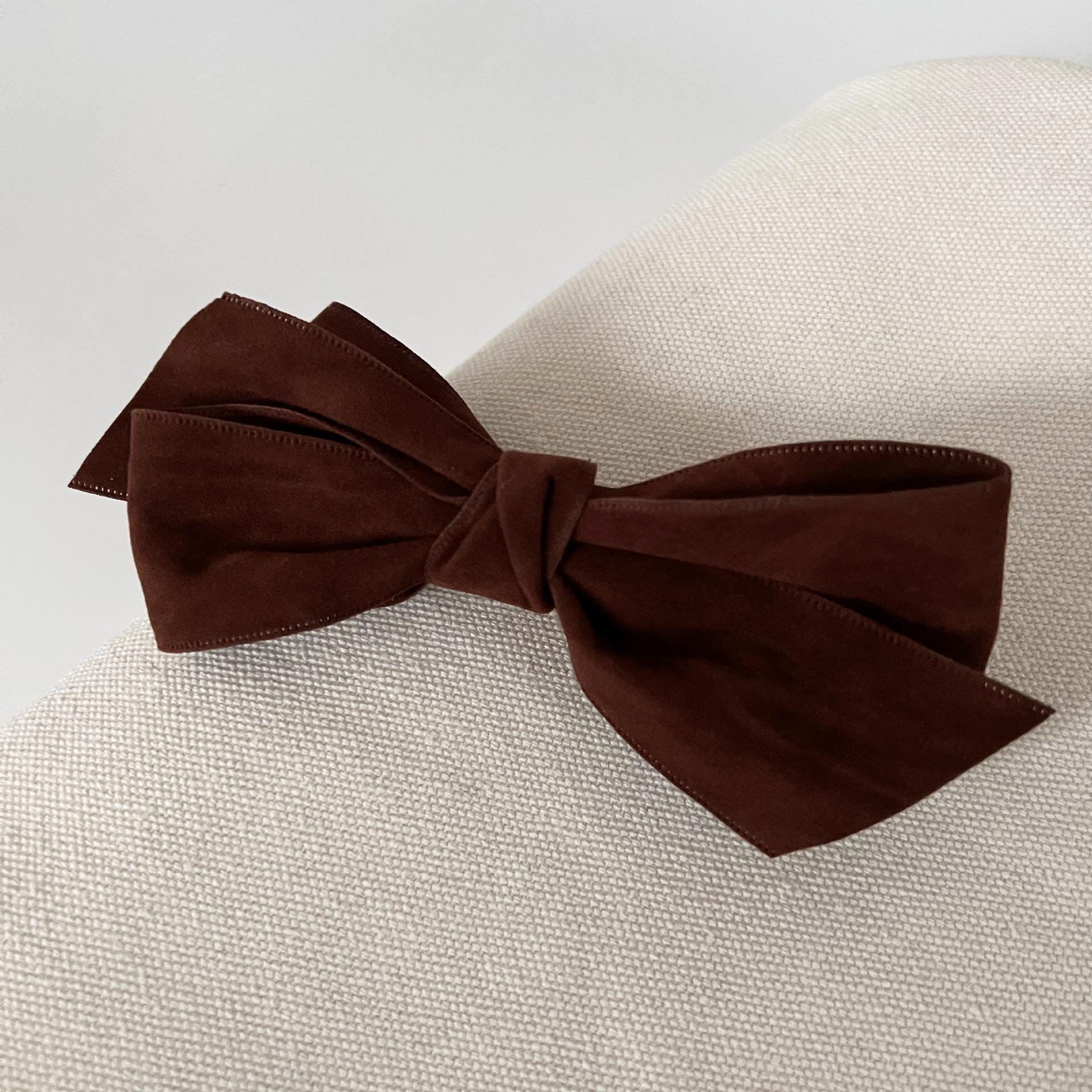 

Элегантные заколки для волос с бантом для девочек, однотонные бархатные узлы, аксессуары для волос, осенне-зимние женские заколки-невидимки, шпильки, корейский головной убор Size fits all