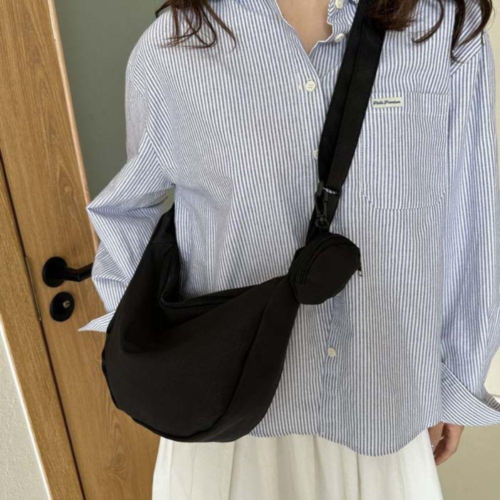 Korean Style Lightweight Shoulder Bag Cream Color Simple Dumpling Bag Girls