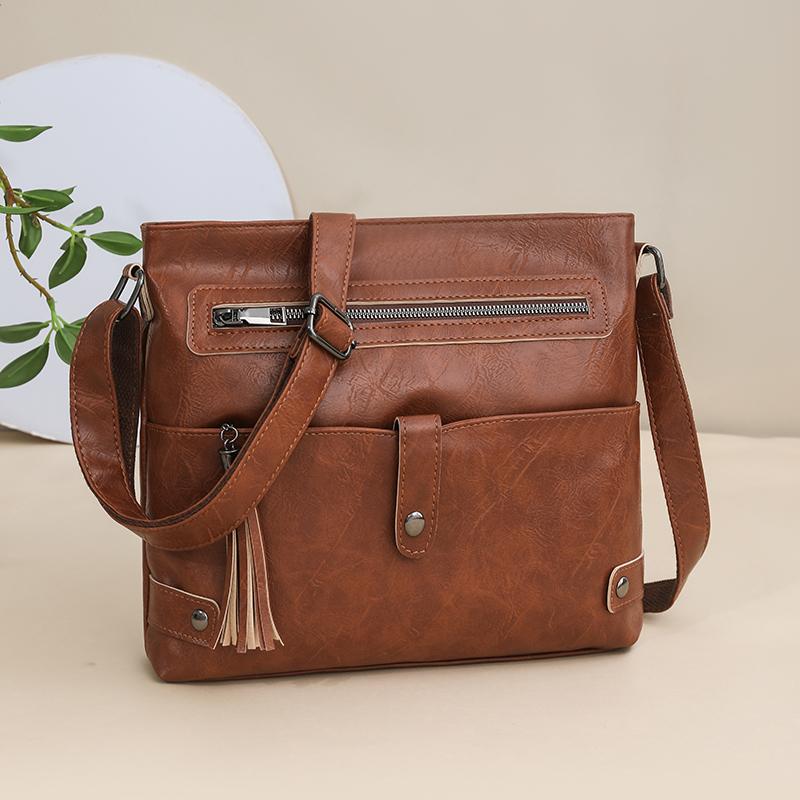 Torba Crossbody z Frędzlami Damska Torba na Ramię Miękka Skóra Torba dla Mamy Mała Kwadratowa Torba