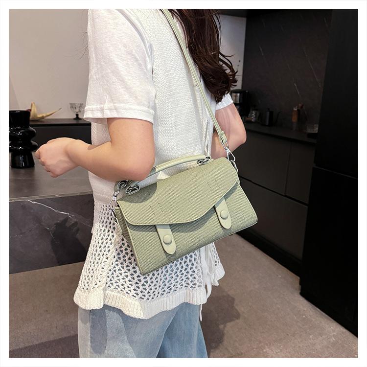 Women's bag Women's shoulder bag Trendy versatile handbag Commuter messenger bag Backpack diagonal span small square bag