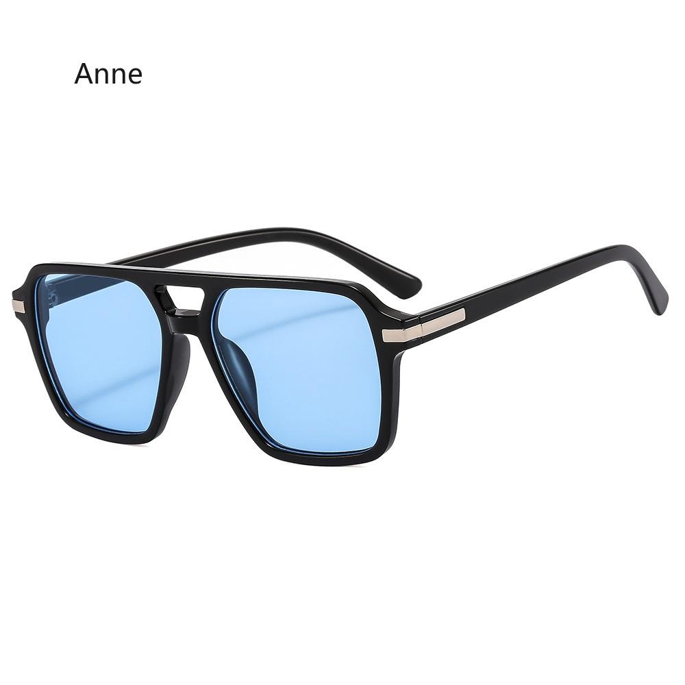 Leopard Trendy Women Sunglasses Square Chic Decorative Beach Sun Shades for Outdoor Travelling with UV Protection Gafas De Sol