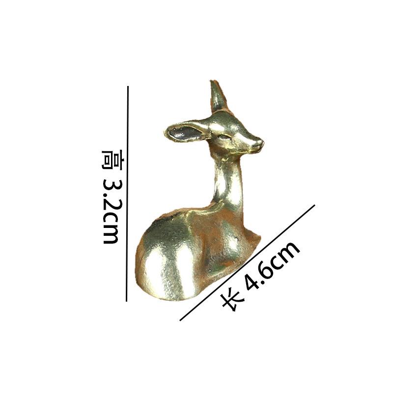 

Олень Орнамент Рождественский Орнамент Латунный Олень Сика Медный Креативный Настольный Орнамент из Чистой Меди