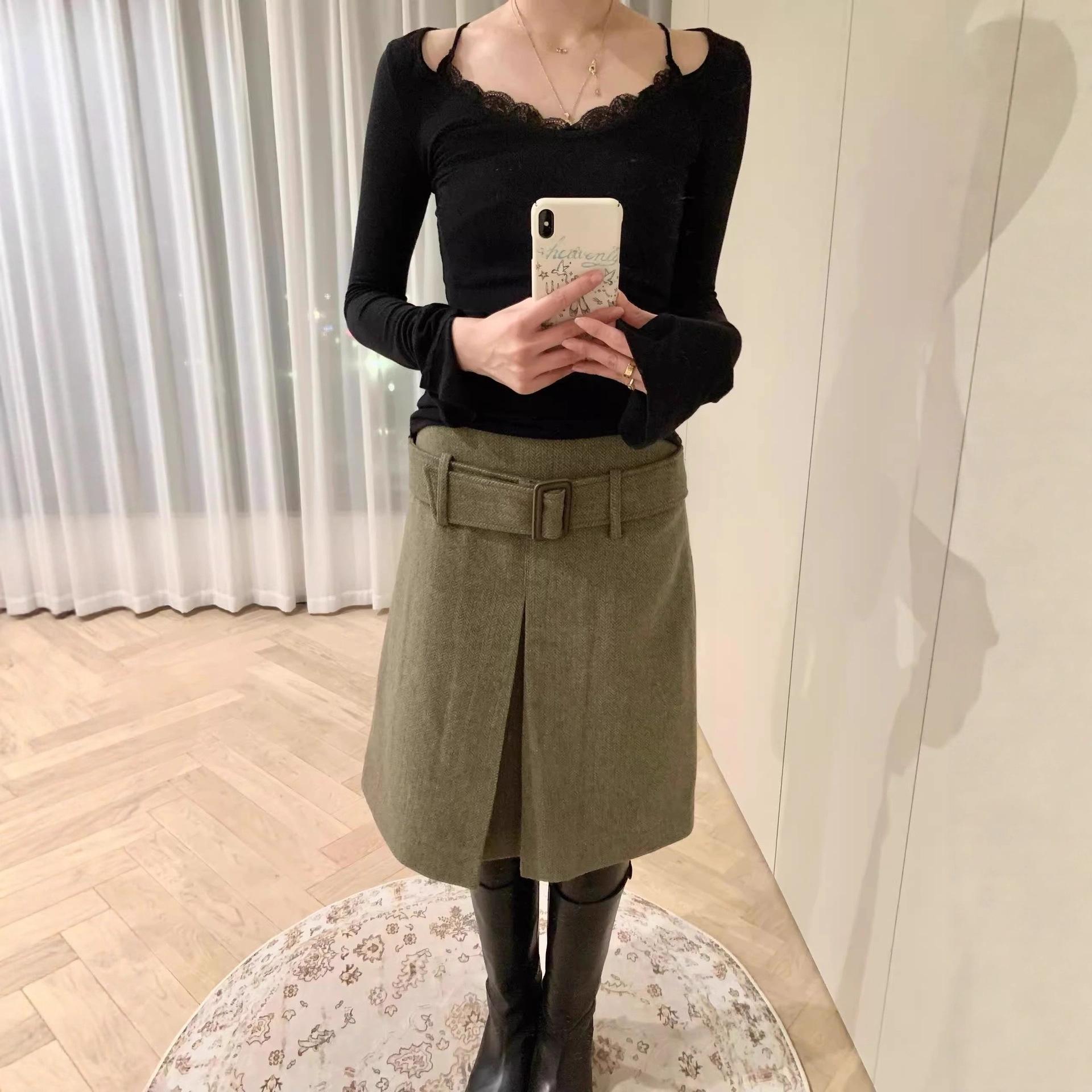

2025 High-Waist Korean Style Skirt: Influencer-Inspired, Niche Design for Women, Elegant and Sophisticated M