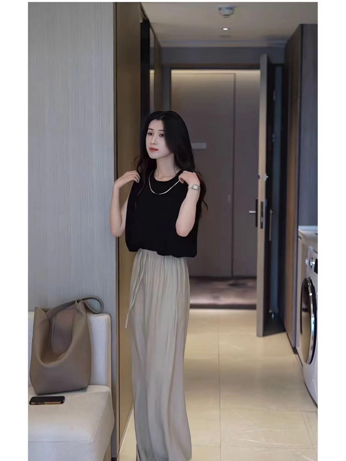 

Женский летний костюм-двойка в корейском стиле: Свободный топ без рукавов из ледяного шелка и брюки Yamamoto XL