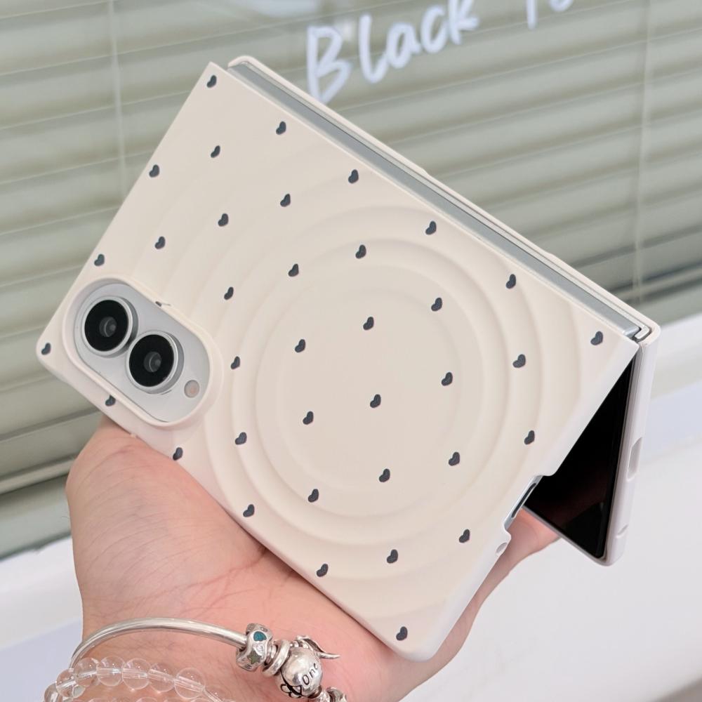 Candy Silicone Soft Ripple Magnetic Phone Case For Samsung Galaxy ZFold 8 Cute Heart Shockproof Bumper Wireless Charging Cover