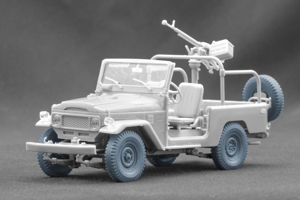 Modern Small Drive Military Spec Vehicle Wheel Set AK Plastic Model Parts SCXWM35033S Scale-X 1/35 Four-Wheel Weight-Deforming (5-Piece Set) (for