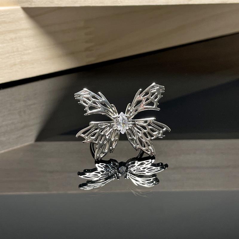 

Niche Design Enamel Dripping Rose Open Ring Liquid Butterfly Sweet Cool Hollow Personalized Ring Adjustable opening