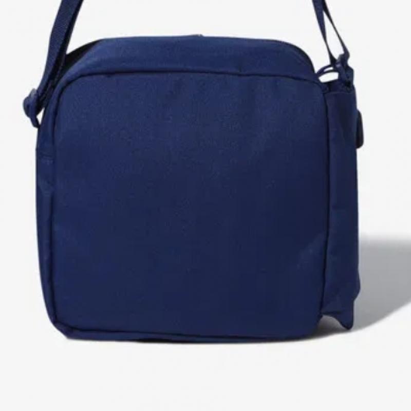 [fila Kids] Bottle Crossbody Bag  Fk3bcf6335x Nay  q0zFk3bcf6335xNay