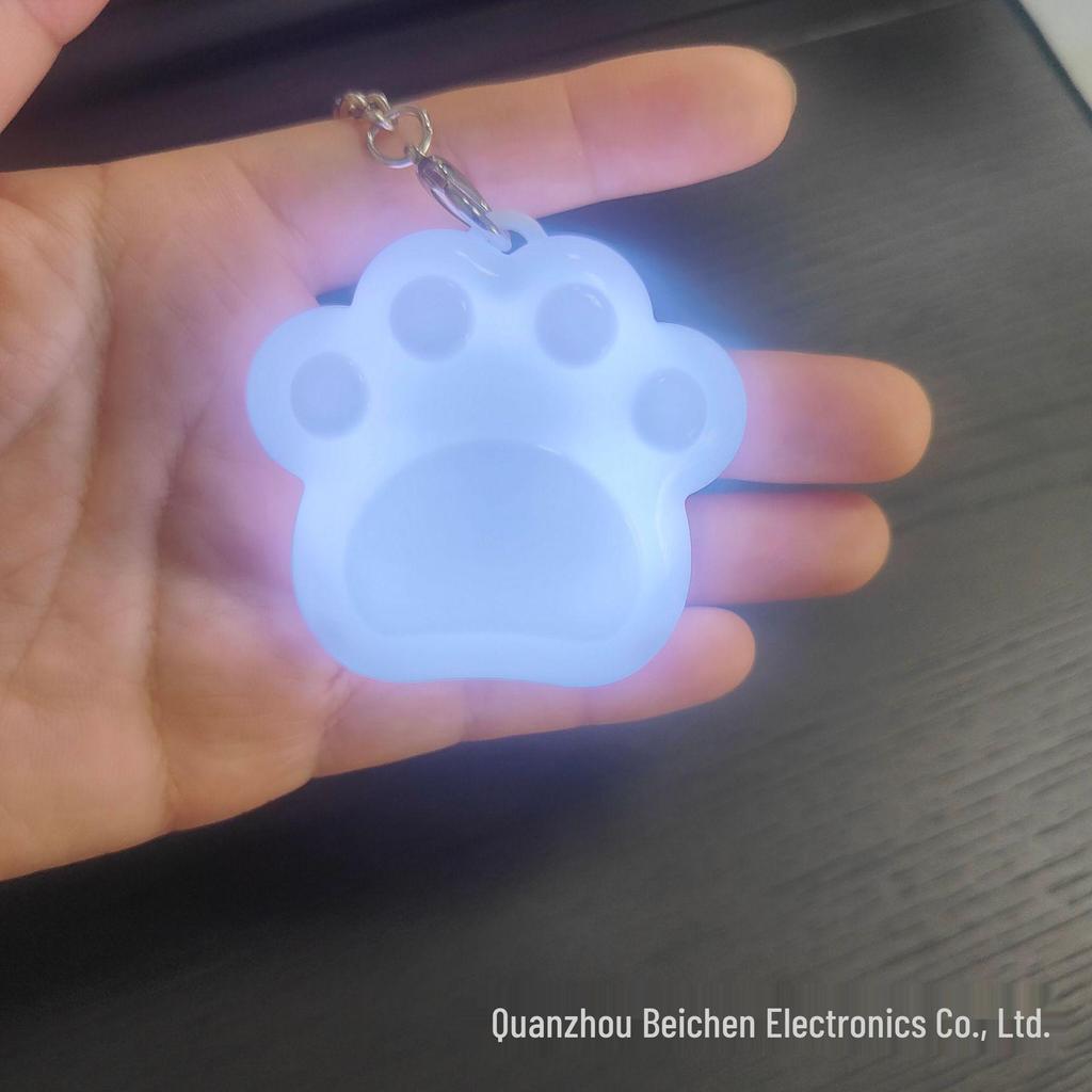 Creative Heart-Shaped Keychain Night Light with Touch and Item Finder