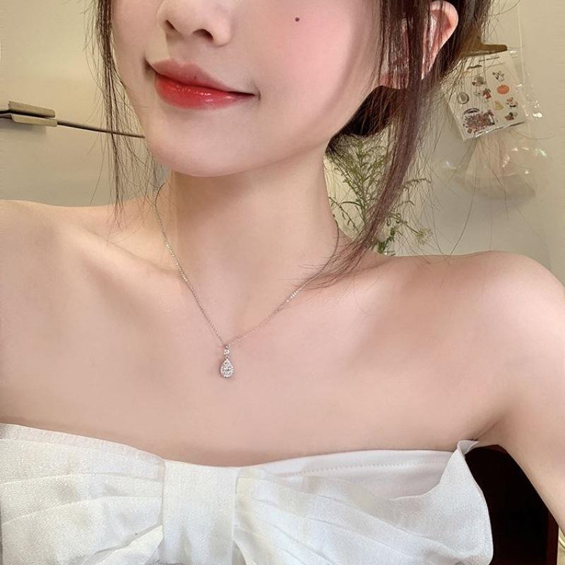 S925 Sterling Silver Necklace for Women , Waterdrop Pendant Light French Style Necklace , 2024 New Arrival