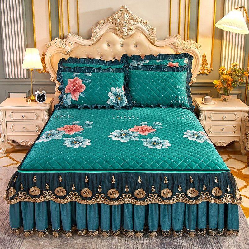 High Grade Winter Crystal Velvet Thicken Quilted Bedspread King Queen Size Flannel Quilting Bed Skirt Including Pillowcase